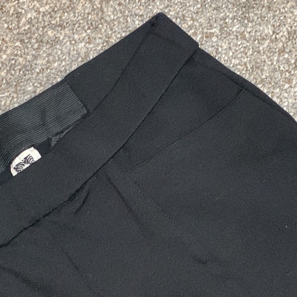 Anne Klein Black Pull On Slim Ankle Pants - Picture 5 of 15